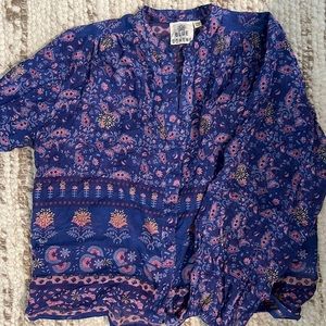 NWOT Beautiful purple, pink & gold blouse